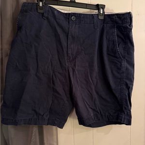 Size 40 Old Navy shorts
